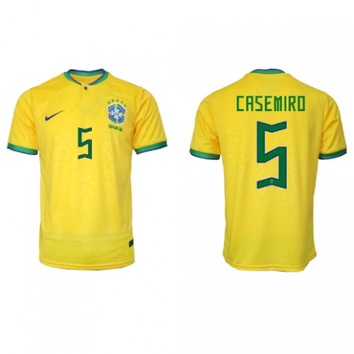 Lacne Muži Futbalové dres Brazília Casemiro #5 MS 2022 Krátky Rukáv - Domáci